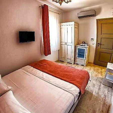Fanti Hotel