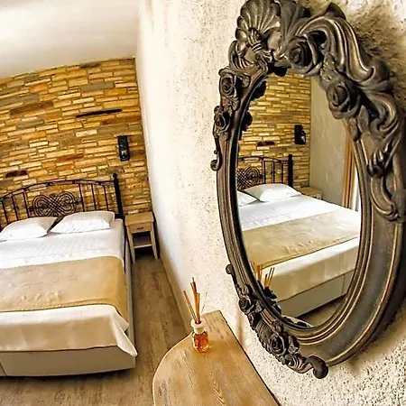 Fanti Hotel 3*