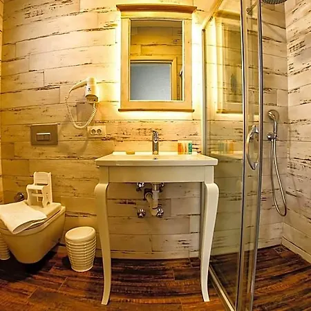Fanti Hotel