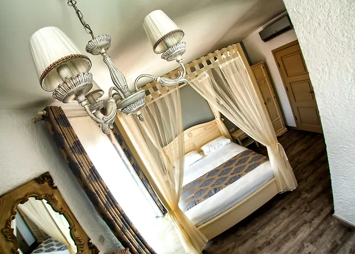 Fanti Ξενοδοχείο